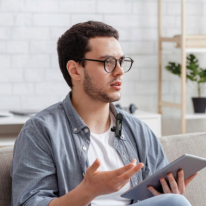 Hoco Wireless Microphone (Lightning Port)